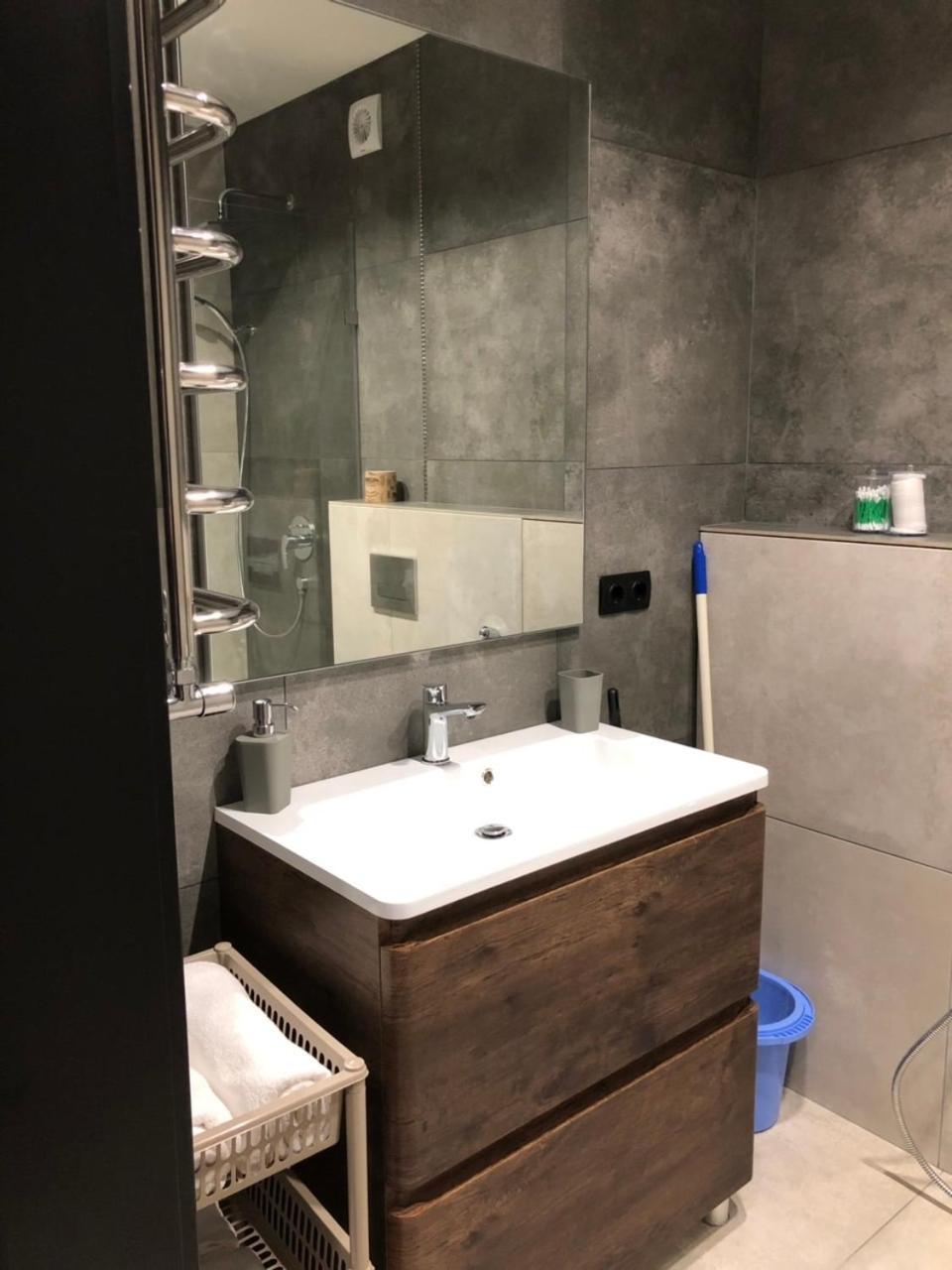 Apartment イヴァーノ＝フランキーウシク エクステリア 写真